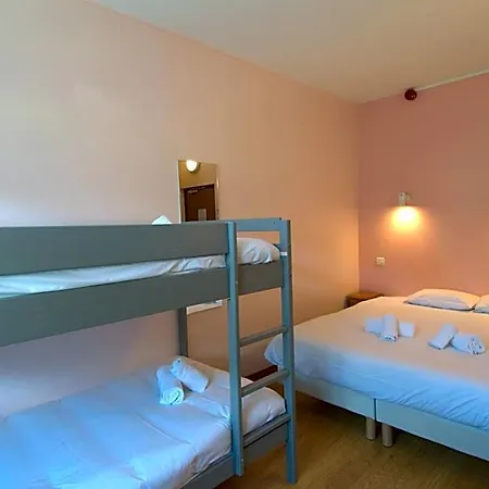 Le Montblanc Hotel 2*